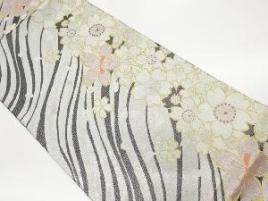 桜に曲線模様織出し袋帯